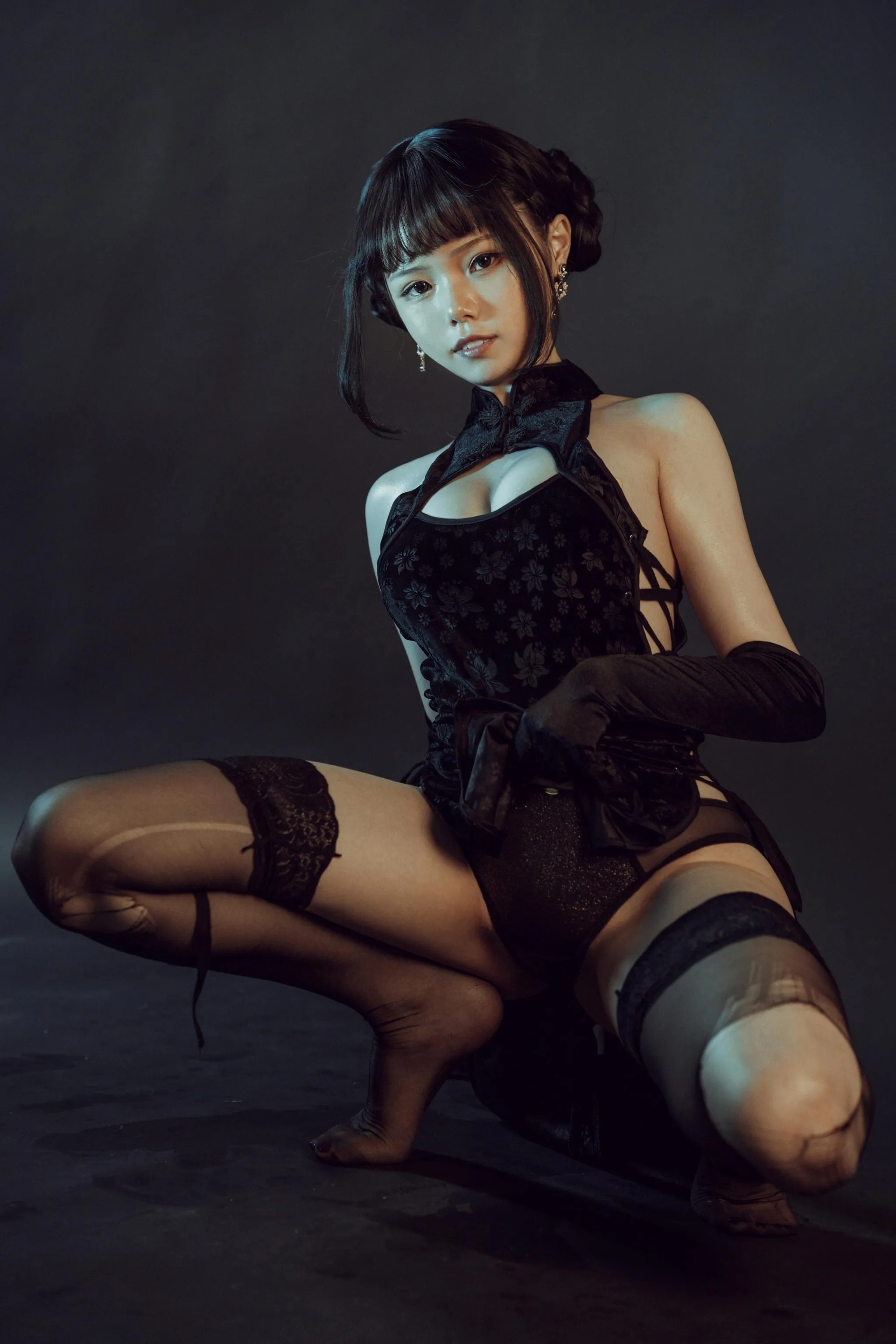 七月喵子 – NO.14 黑旗袍 [32P]插图9